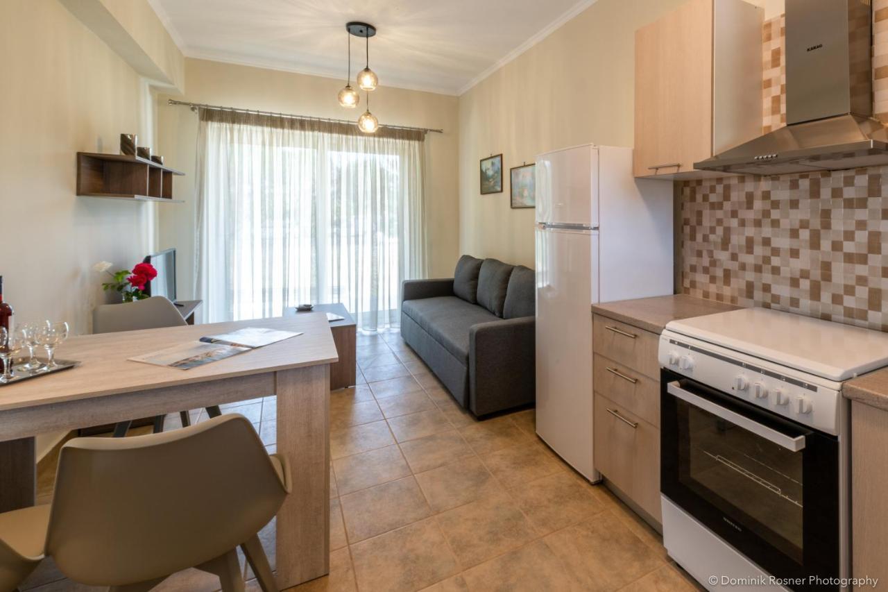 Nancy'S Budget Villa With Pool & Jacuzzi By "Elite" Laganas Bagian luar foto