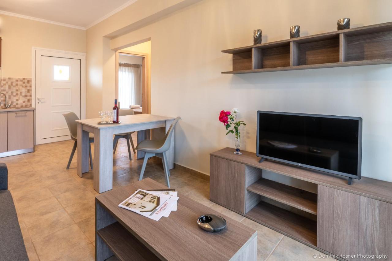 Nancy'S Budget Villa With Pool & Jacuzzi By "Elite" Laganas Bagian luar foto