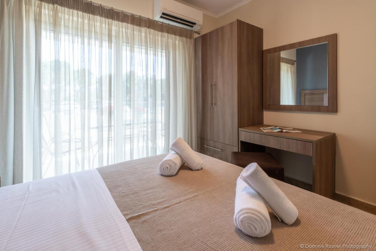 Nancy'S Budget Villa With Pool & Jacuzzi By "Elite" Laganas Bagian luar foto